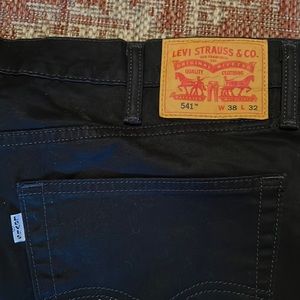 Mens Levi Strauss 38x32 black jeans NEW